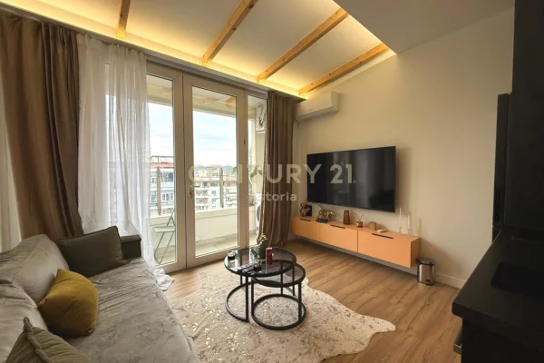 Shtepi me qera Garsoniere ne Tirane - 450 Euro