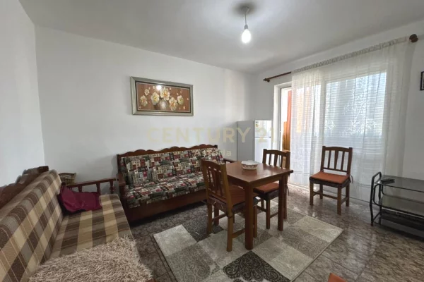 Shtepi me qera 2+1 ne Tirane - 45,000 Leke