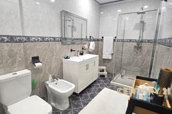 Apartment for sale in Tirana 2+1, Furnished