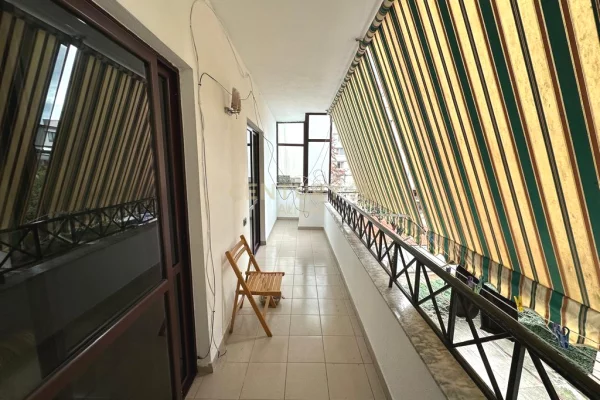 Appartamento in vendita a Tirana 2+1, Vuoto