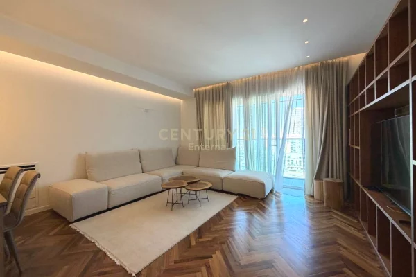House for Rent 2+1 in Tirana - 2,300 Euro