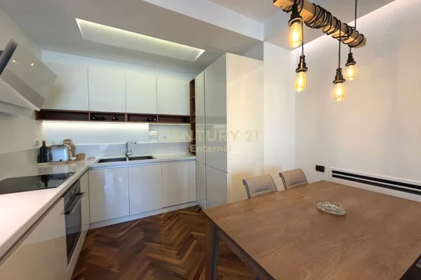 Apartment for rent in Tirana 2+1, Furnished