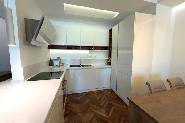 Apartment for rent in Tirana 2+1, Furnished