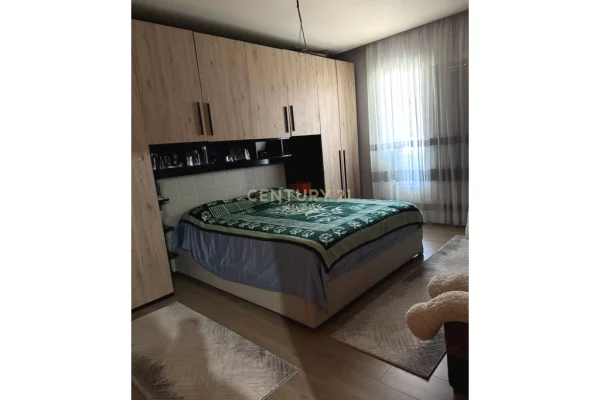 Duplex (2 storey house) for sale in Tirana 3+1, Furnished
