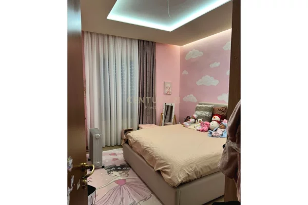 Duplex (2 storey house) for sale in Tirana 3+1, Furnished