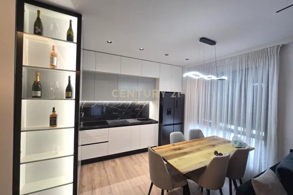 Apartment for sale in Tirana 2+1, Furnished