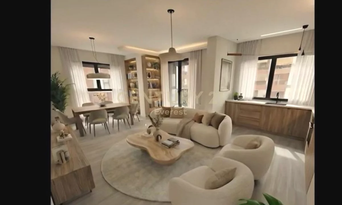 Appartamento in vendita a Tirana 3+1, Vuoto