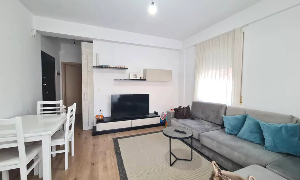 Apartment for sale in Tirana 1+1, Furnished