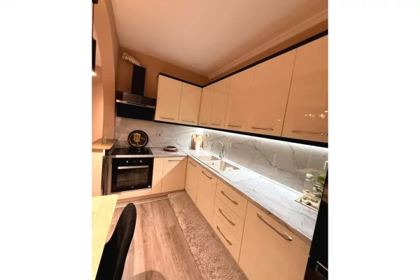 Apartment for rent in Tirana 2+1, Furnished