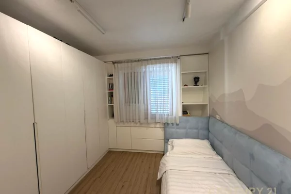 Apartment for rent in Tirana 2+1, Furnished