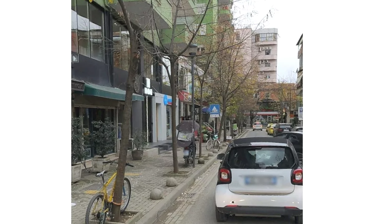 Jepet me qira ambient zyrash 2+1+2 – Rruga Brigada VIII