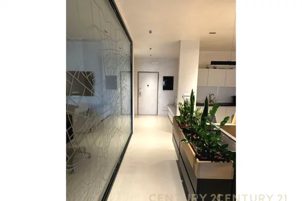 Zyra Moderne per Shitje ne Ish-Bllok