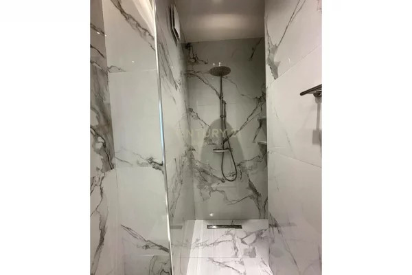 Appartamento in vendita a Tirana 2+1, Arredato