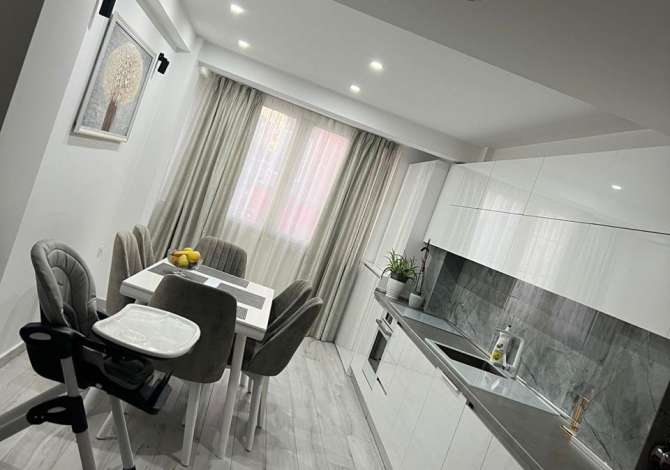 Shtepi ne shitje 2+1 ne Tirane - 165,000 Euro