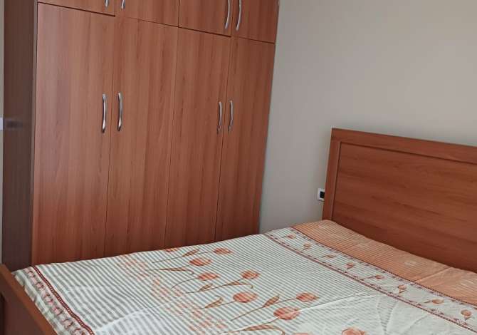 Shtepi me qera 1+1 ne Tirane - 370 Euro
