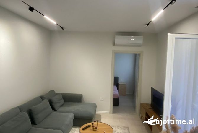 Shtepi me qera 1+1 ne Tirane - 550 Euro