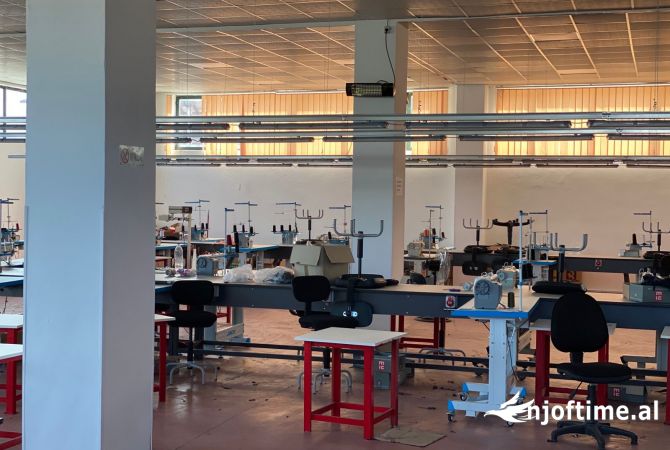 Ambient biznesi me qera 4+1 ne Tirane - 1,200 Euro