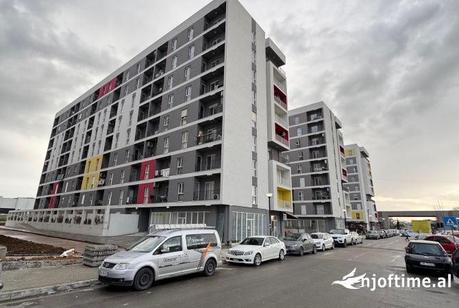 Ambient biznesi ne shitje 1+1 ne Tirane - 175,500 Euro