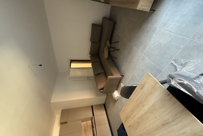 Shtepi me qera 1+1 ne Tirane - 450 Euro