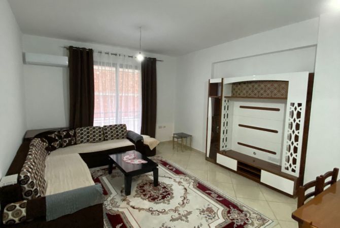 Shtepi me qera 2+1 ne Tirane - 500 Euro