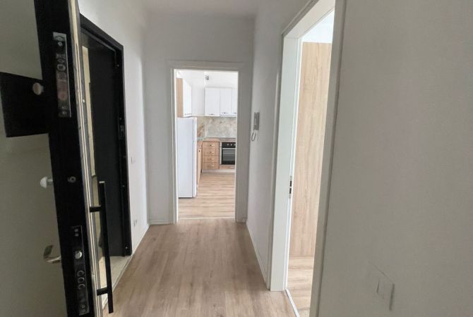 Shtepi me qera Apartament ne Tirane, 2+1, Mobilimi E mobiluar, Pagesa 500  Euro.