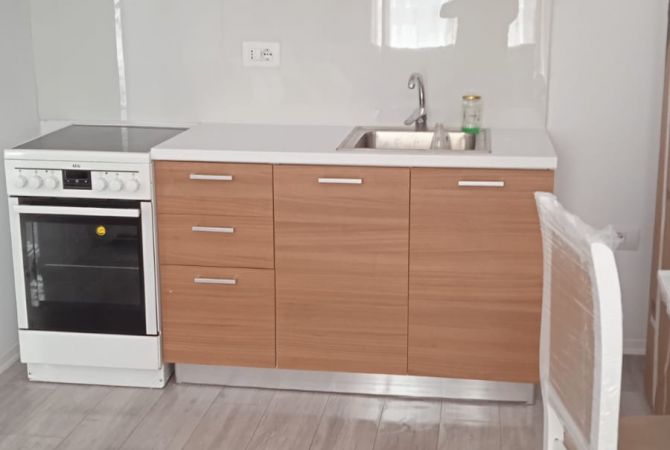 Shtepi me qera Apartament ne Tirane, 1+1, Mobilimi E mobiluar, Pagesa 330  Euro.