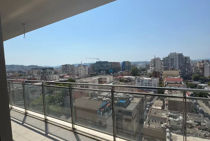 Shtepi ne shitje Apartament ne Tirane, 1+1, Mobilimi Bosh, pa mobiluar, Pagesa 165,000  Euro.