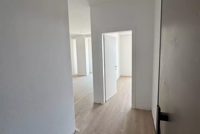Shtepi ne shitje 1+1 ne Tirane - 165,000 Euro