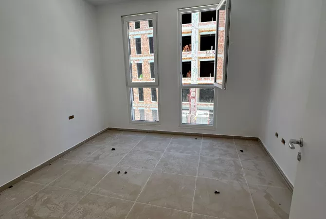Shtepi ne shitje Apartament ne Tirane, 2+1, Mobilimi E mobiluar, Pagesa 116,000  Euro.
