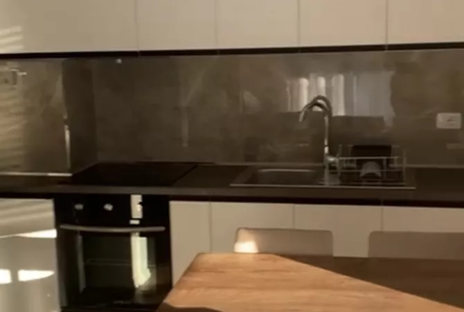 Shtepi me qera Apartament ne Tirane, 2+1, Mobilimi E mobiluar, Pagesa 500  Euro.