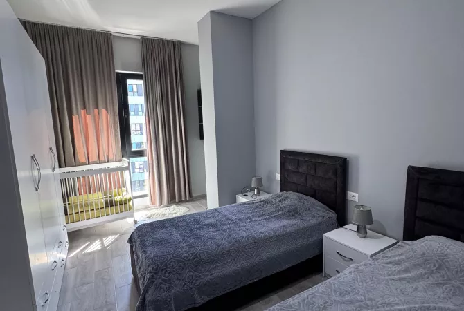 Shtepi me qera Apartament ne Tirane, 3+1, Mobilimi E mobiluar, Pagesa 1,200  Euro.