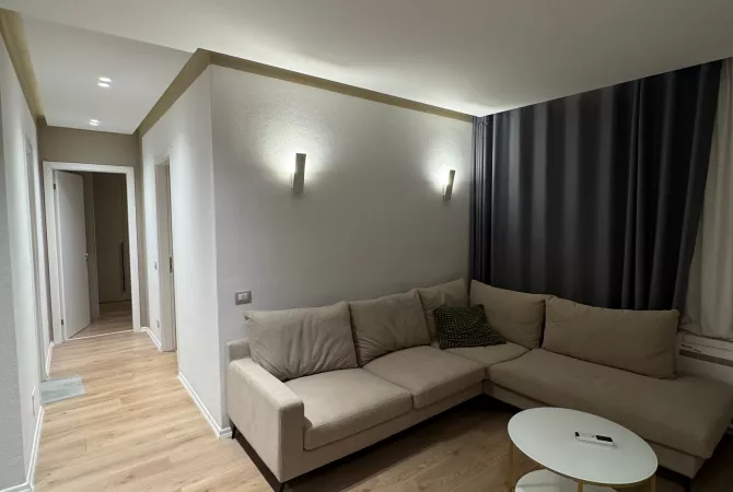 Shtepi me qera 2+1 ne Tirane - 500 Euro