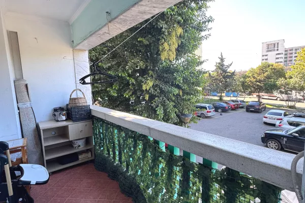 Shtepi ne shitje Apartament ne Tirane, 2+1, Mobilimi E mobiluar, Pagesa 130,000  Euro.