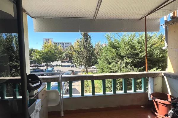 Shtepi ne shitje Apartament ne Tirane, 2+1, Mobilimi E mobiluar, Pagesa 130,000  Euro.