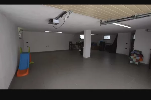 Luxury villas for sale in Tirana 7+1, Furnished