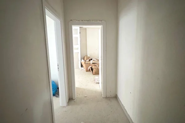 Shtepi ne shitje 1+1 ne Tirane - 58,000 Euro