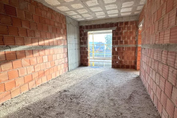 Shtepi ne shitje 2+1 ne Tirane - 120,000 Euro