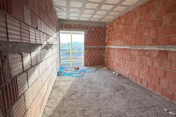 Shtepi ne shitje 2+1 ne Tirane - 120,000 Euro