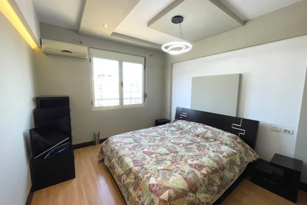 Shtepi me qera Apartament ne Tirane, 2+1, Mobilimi E mobiluar, Pagesa 60,000  Leke.