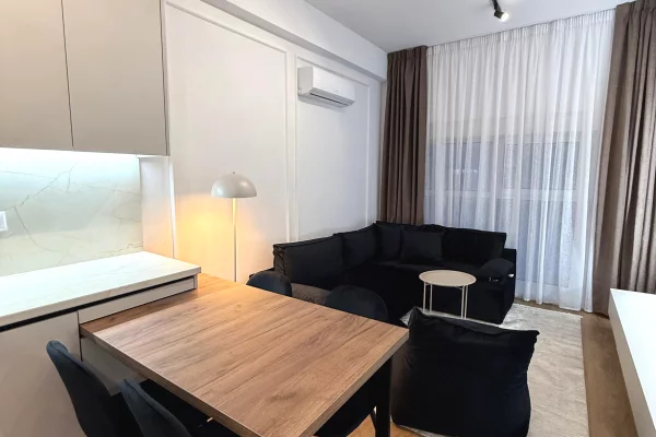 Shtepi me qera Apartament ne Tirane, 1+1, Mobilimi E mobiluar, Pagesa 500  Euro.