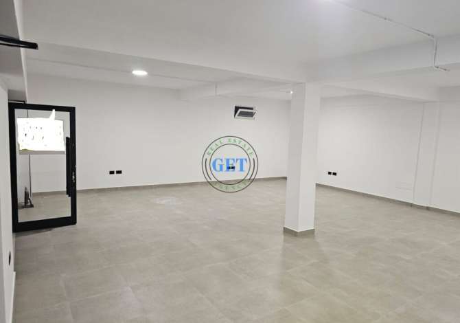 Ambient biznesi me qera 1+1 ne Durres - 1,500 Euro