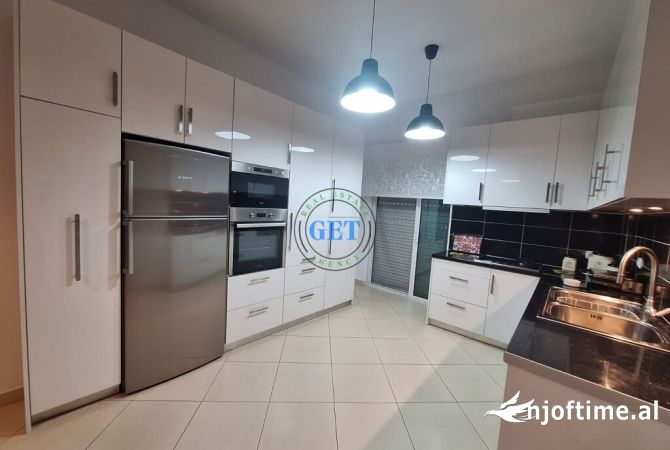 Shtepi me qera 2+1 ne Durres - 550 Euro