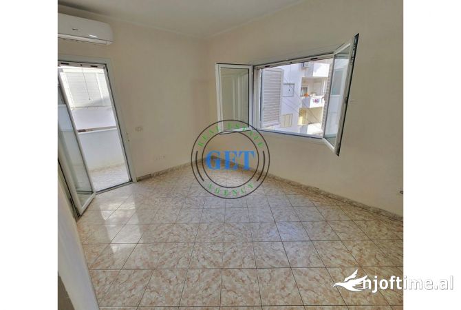 Shtepi ne shitje 1+1 ne Durres - 68,000 Euro