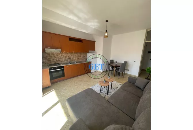 Shtepi ne shitje Apartament ne Durres, 1+1, Mobilimi E mobiluar, Pagesa 85,000  Euro.