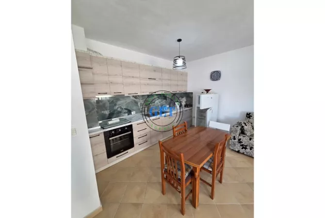 Shtepi me qera 2+1 ne Durres - 400 Euro