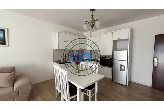 Shtepi me qera 1+1 ne Durres - 300 Euro
