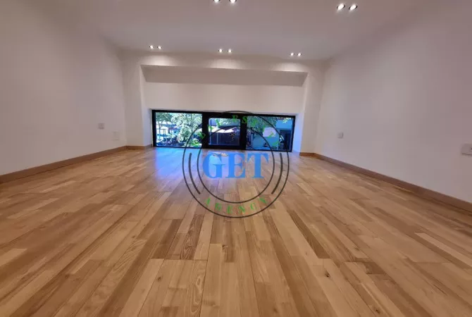 Ambient biznesi me qera 1+1 ne Durres - 650 Euro