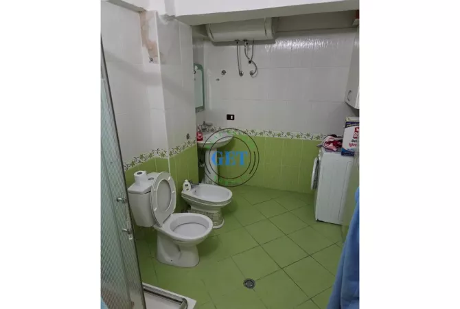 Shtepi ne shitje Apartament ne Durres, 2+1, Mobilimi E mobiluar, Pagesa 105,000  Euro.
