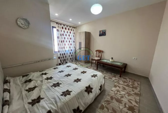 Shtepi me qera 2+1 ne Durres - 450 Euro