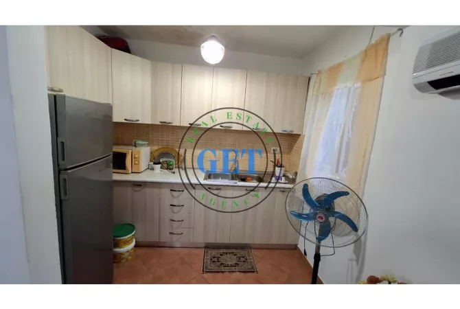 Shtepi ne shitje Apartament ne Durres, 1+1, Mobilimi E mobiluar, Pagesa 73,000  Euro.